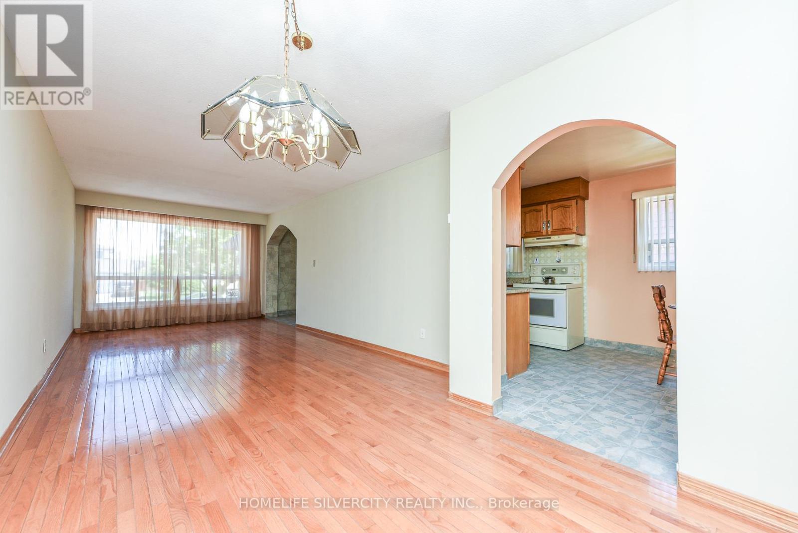 7378 BYBROOK DRIVE - 12
