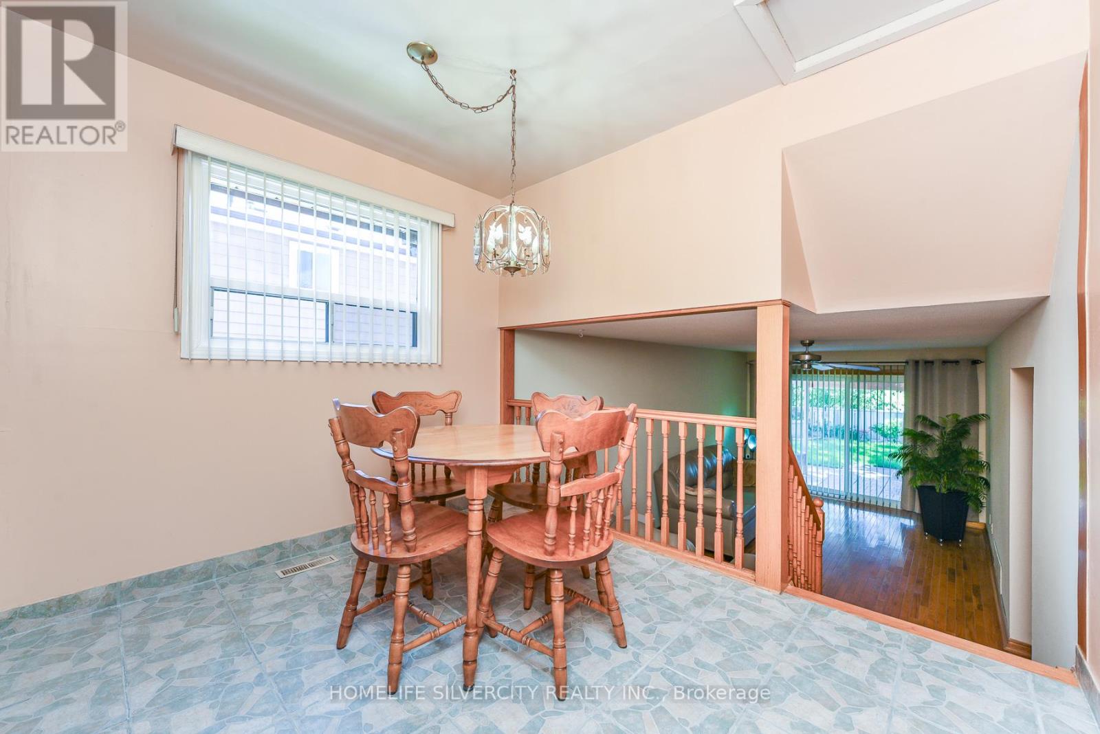 7378 BYBROOK DRIVE - 17