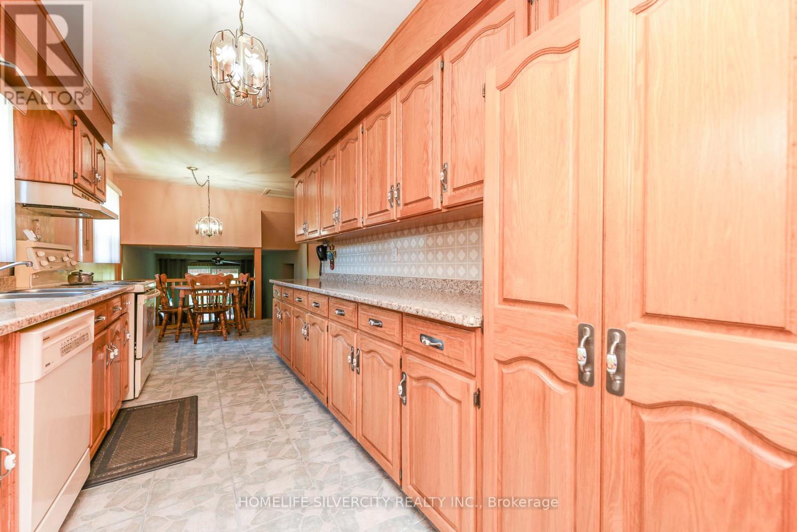 7378 BYBROOK DRIVE - 21