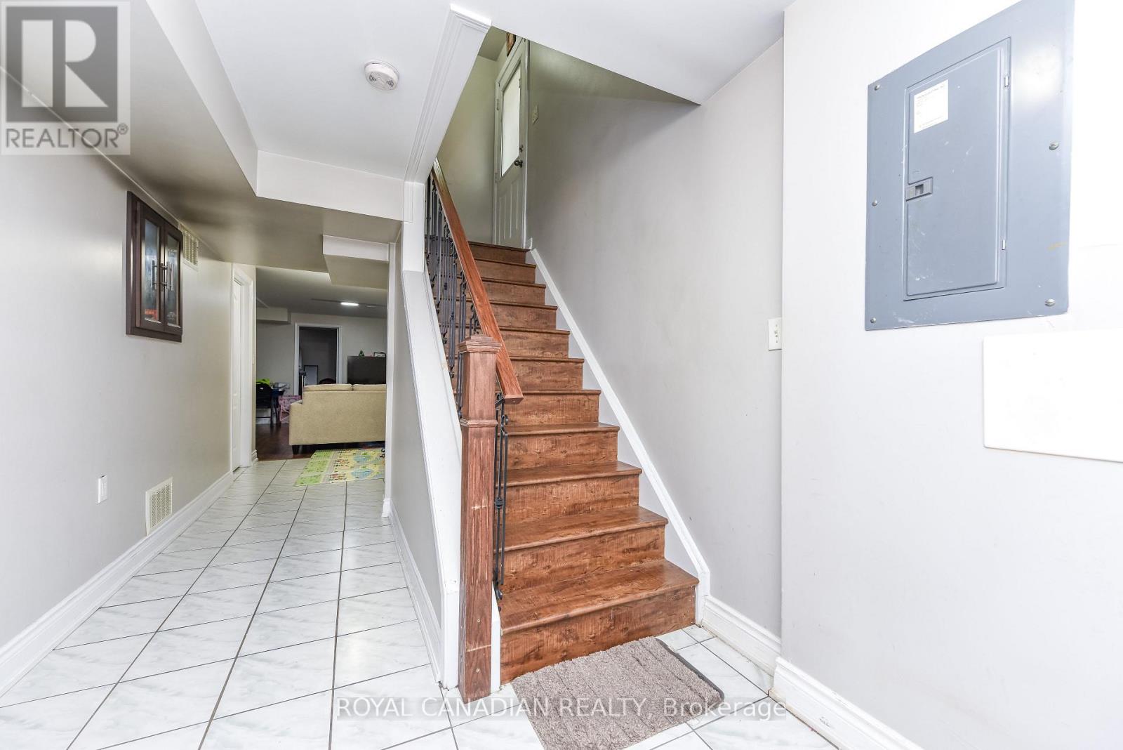 29 DEWSIDE DRIVE - 29