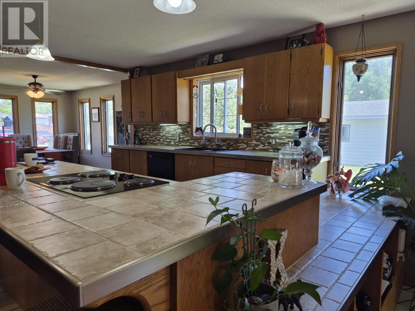 104 Centennial Drive - 14