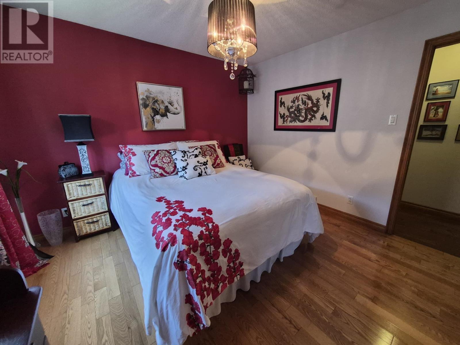 104 Centennial Drive - 28