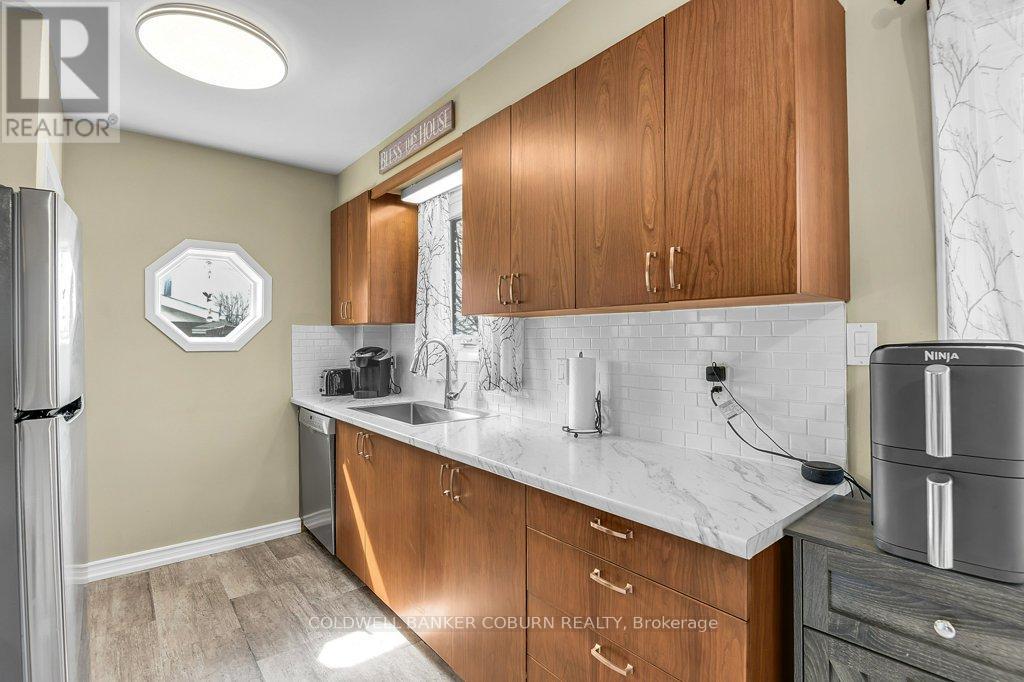 56 MEIKLE STREET - Image 11