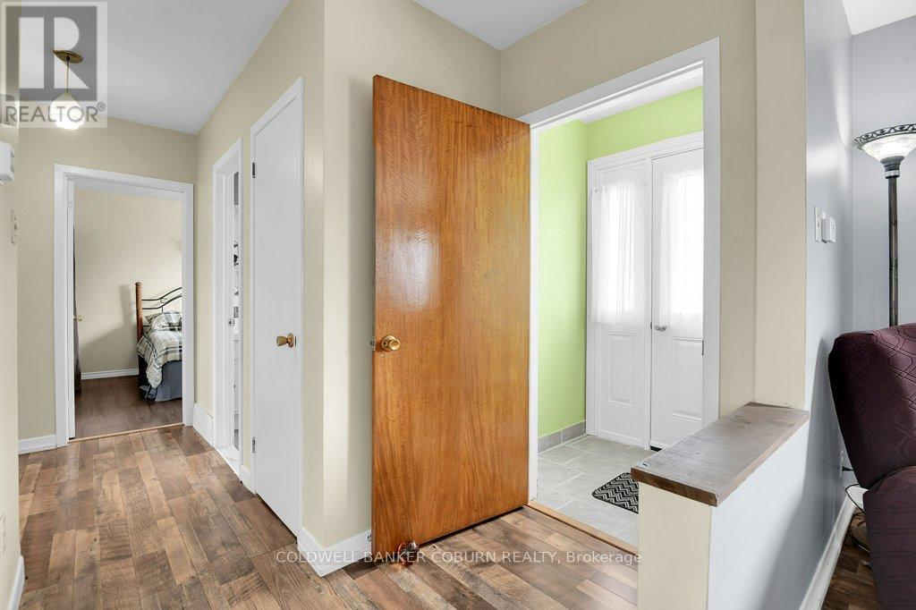 56 MEIKLE STREET - Image 3
