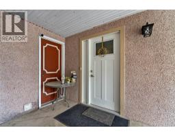 333 Waddington Drive, Kamloops, BC V2E1S3 Photo 23