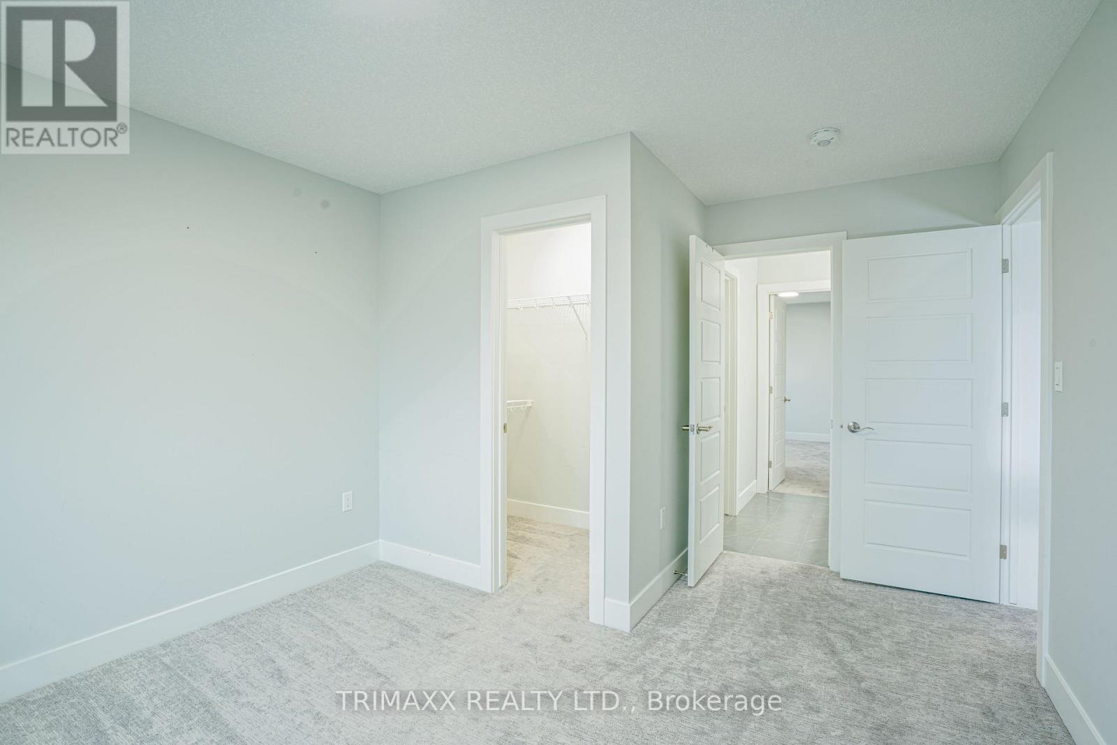188 FOXBOROUGH PLACE - 35