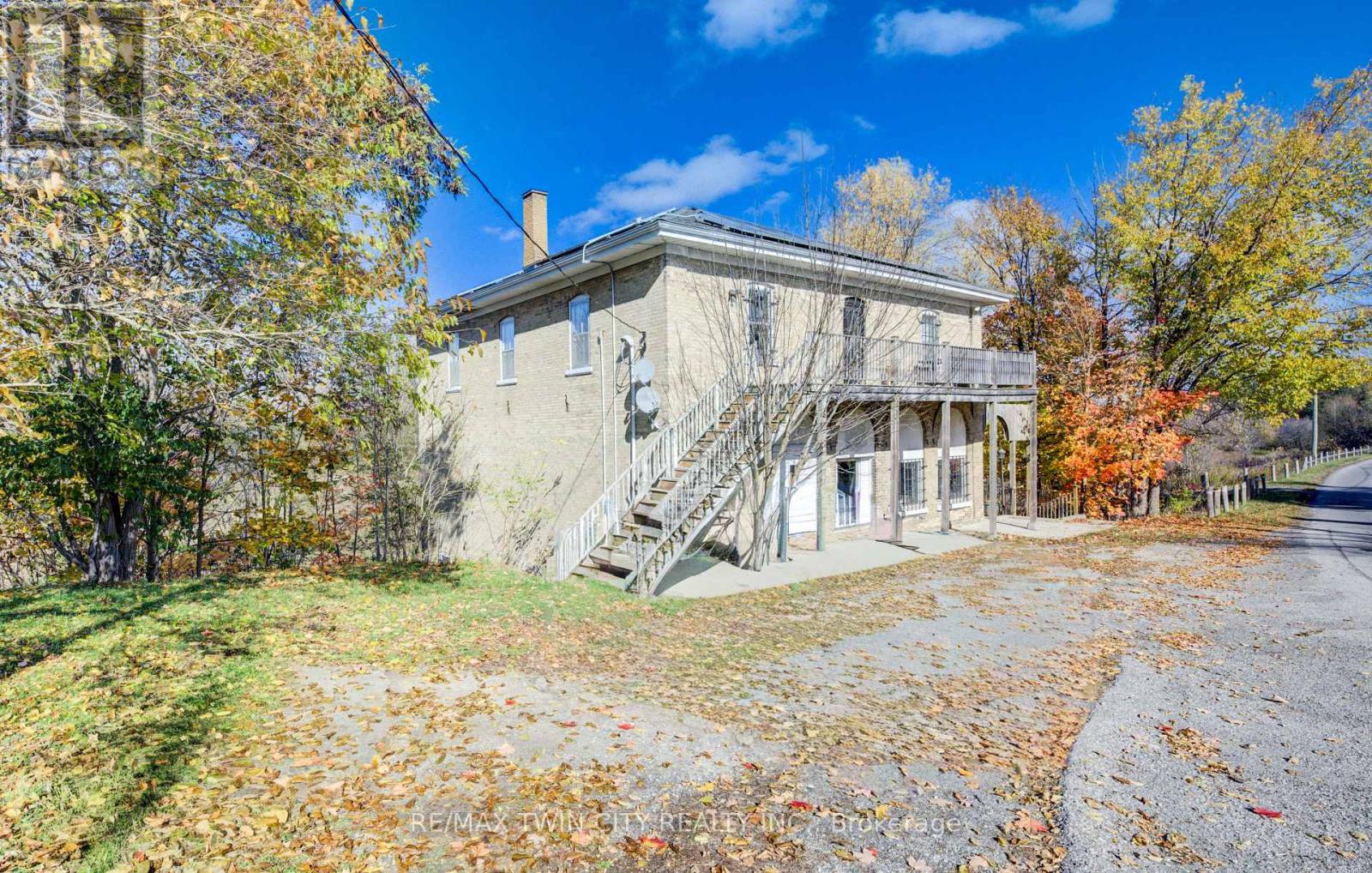 3506 HURON ROAD - 3