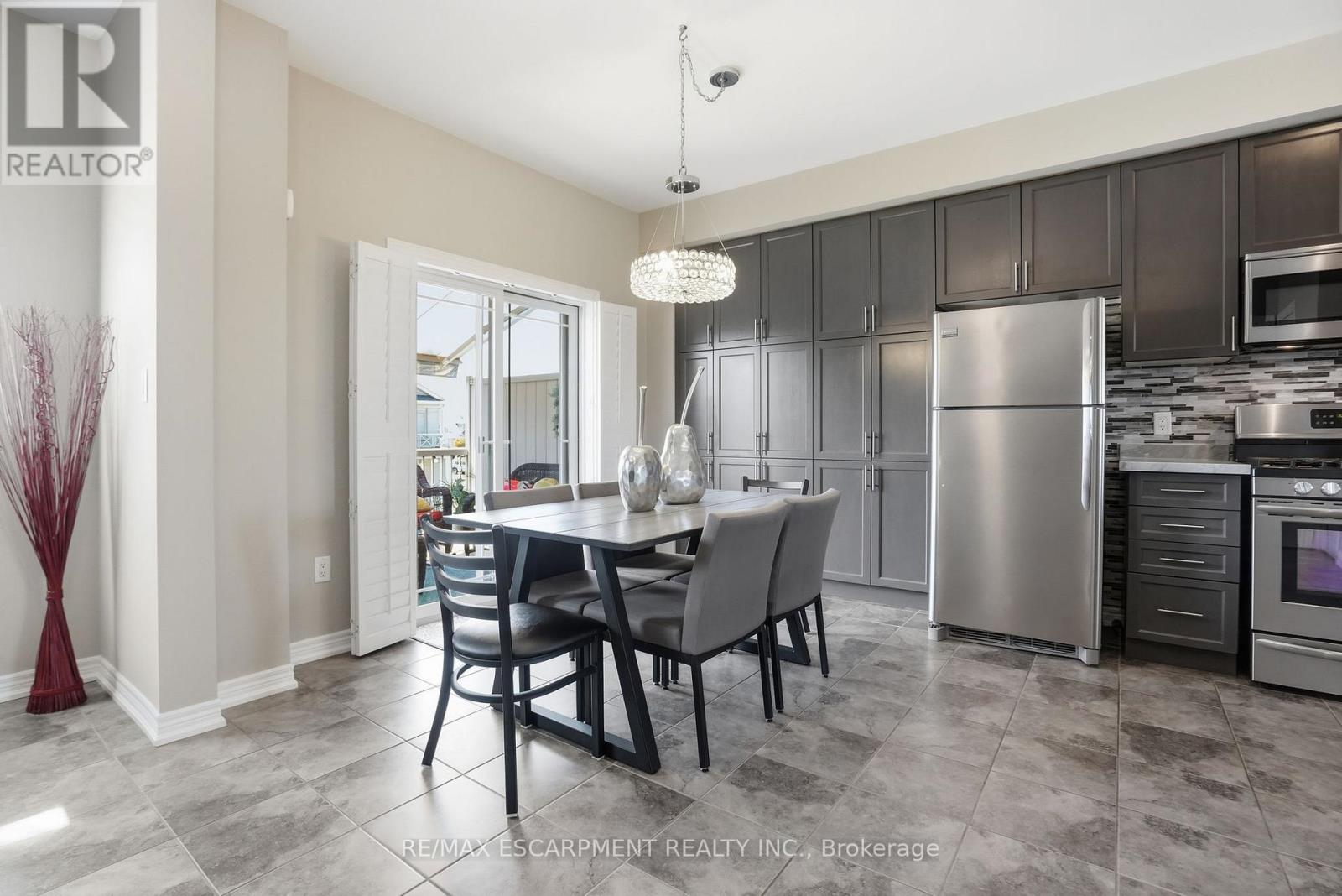 27 CROSSINGS WAY - 12