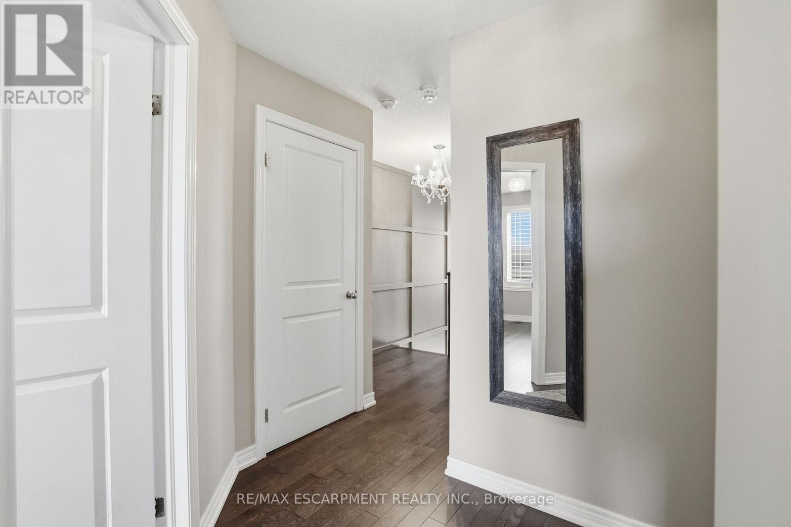 27 CROSSINGS WAY - 37