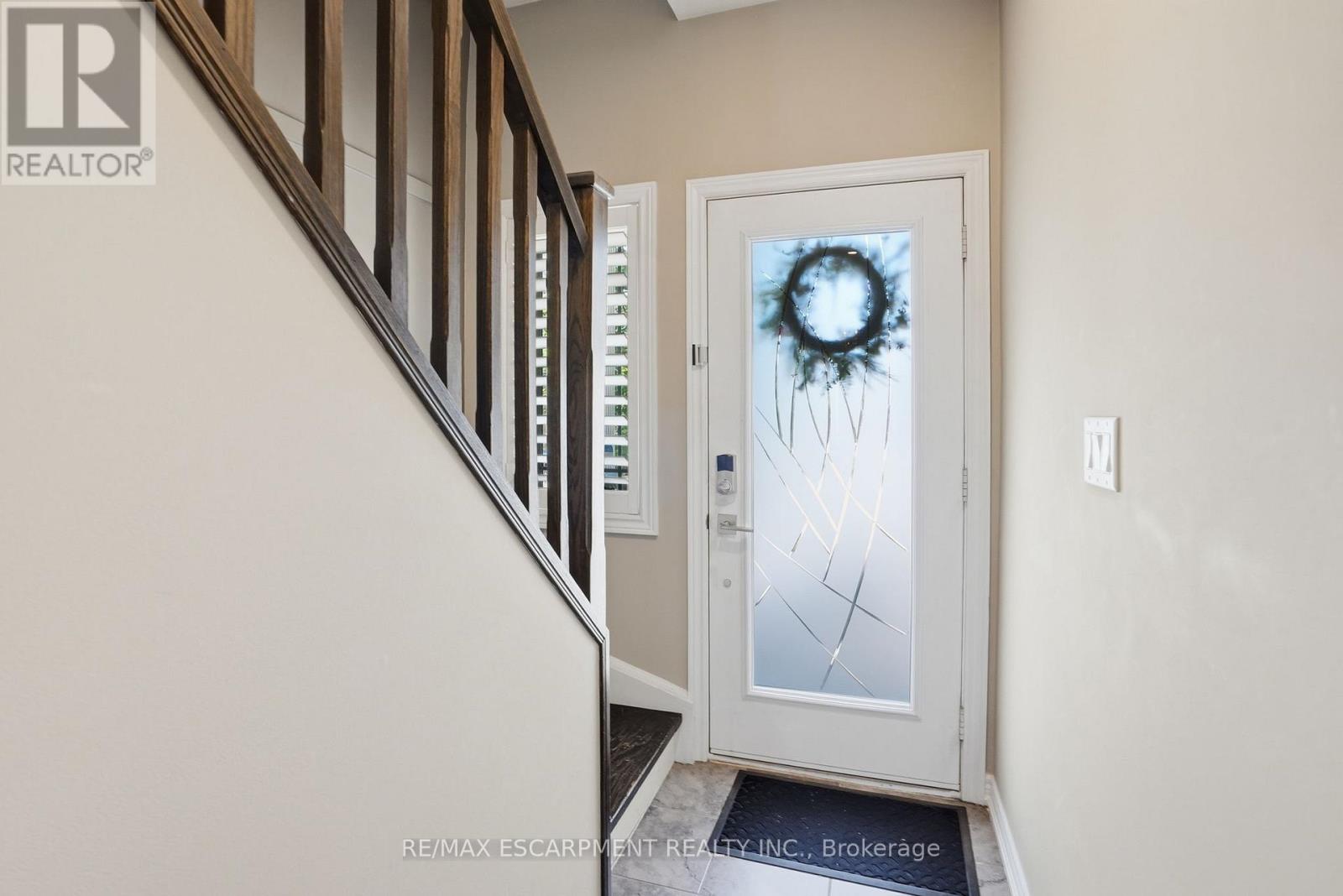 27 CROSSINGS WAY - 4