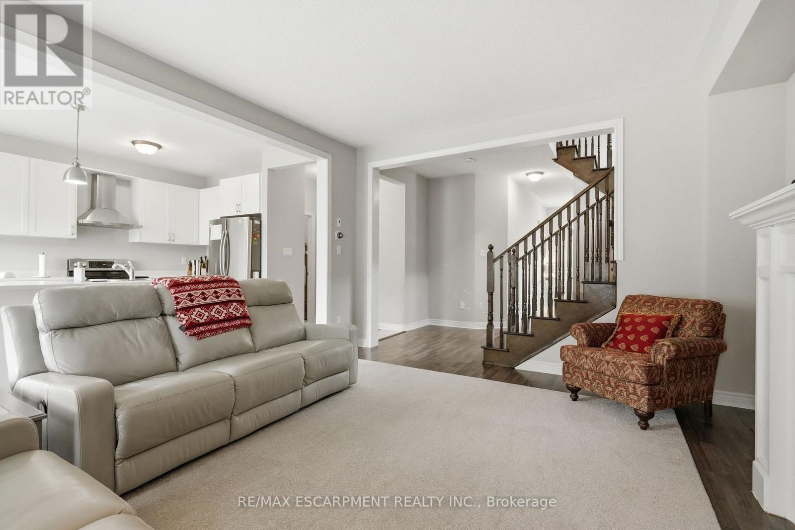27 ROBBINS RIDGE - 10