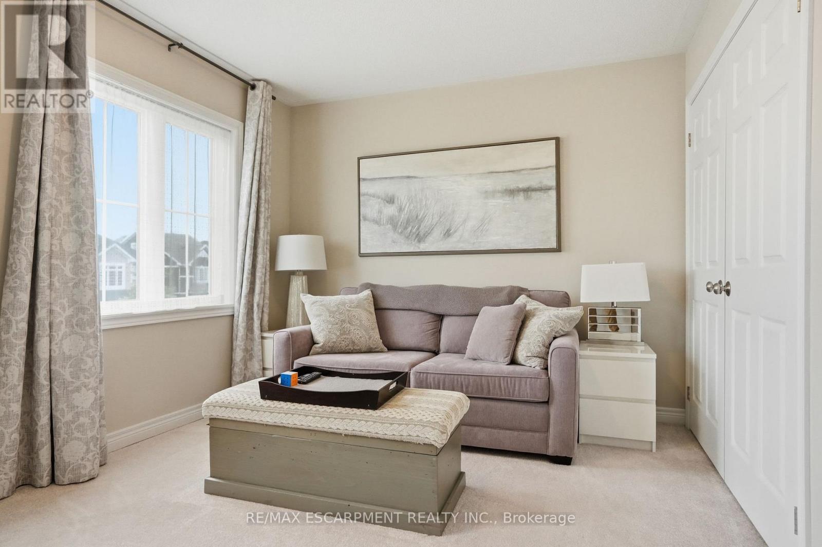 27 ROBBINS RIDGE - 24