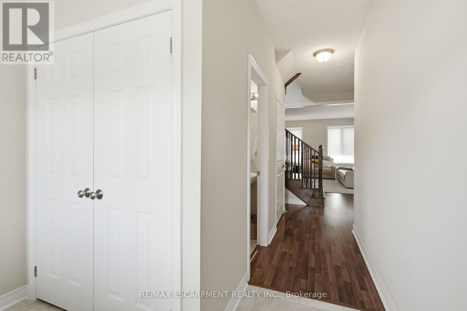 27 ROBBINS RIDGE - 5