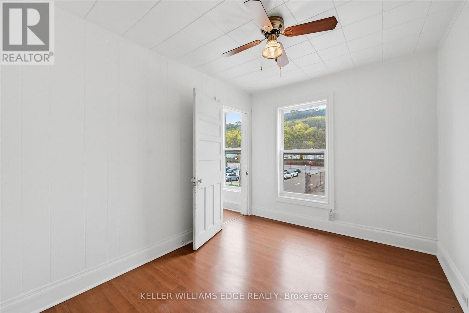 355 CUMBERLAND AVENUE - 23