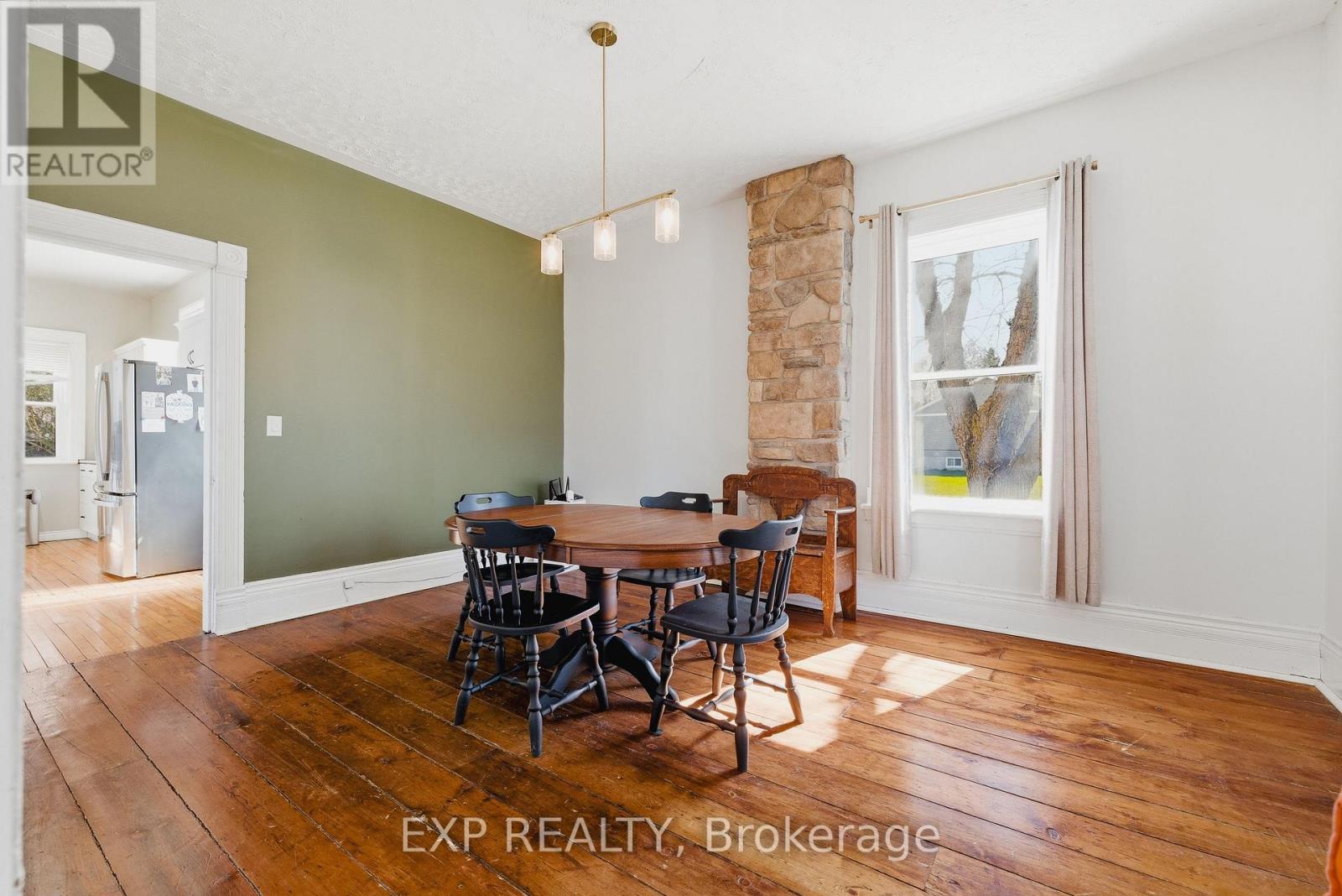 17 ALLAN STREET W - 8