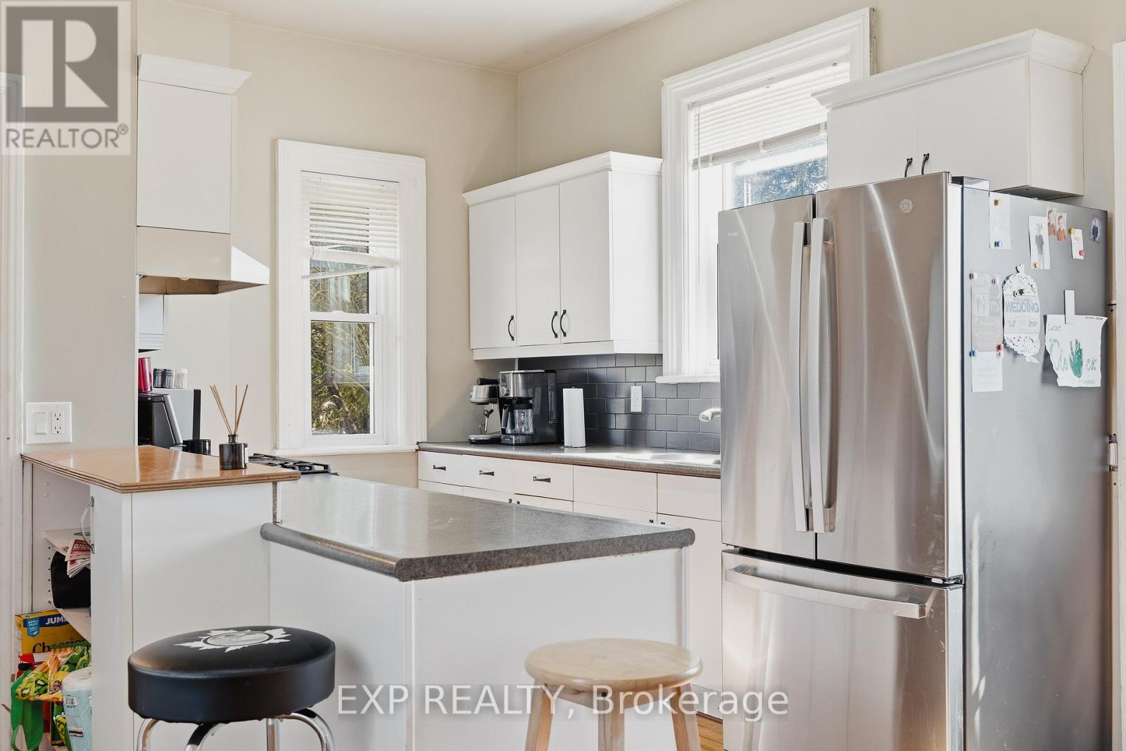 17 ALLAN STREET W - 12