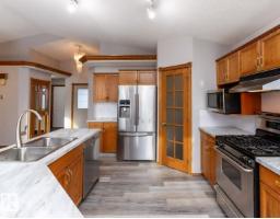 49 Heritage Dr, St  Albert, AB T8N6M7 Photo 10