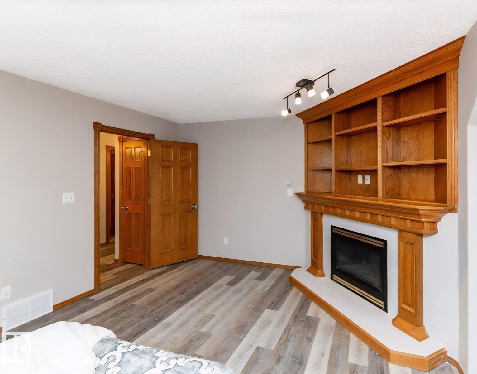 49 HERITAGE DR - 16