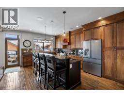 Dining room - 5040 Valley Drive Unit# 16, Sun Peaks, BC V0E5N0 Photo 10
