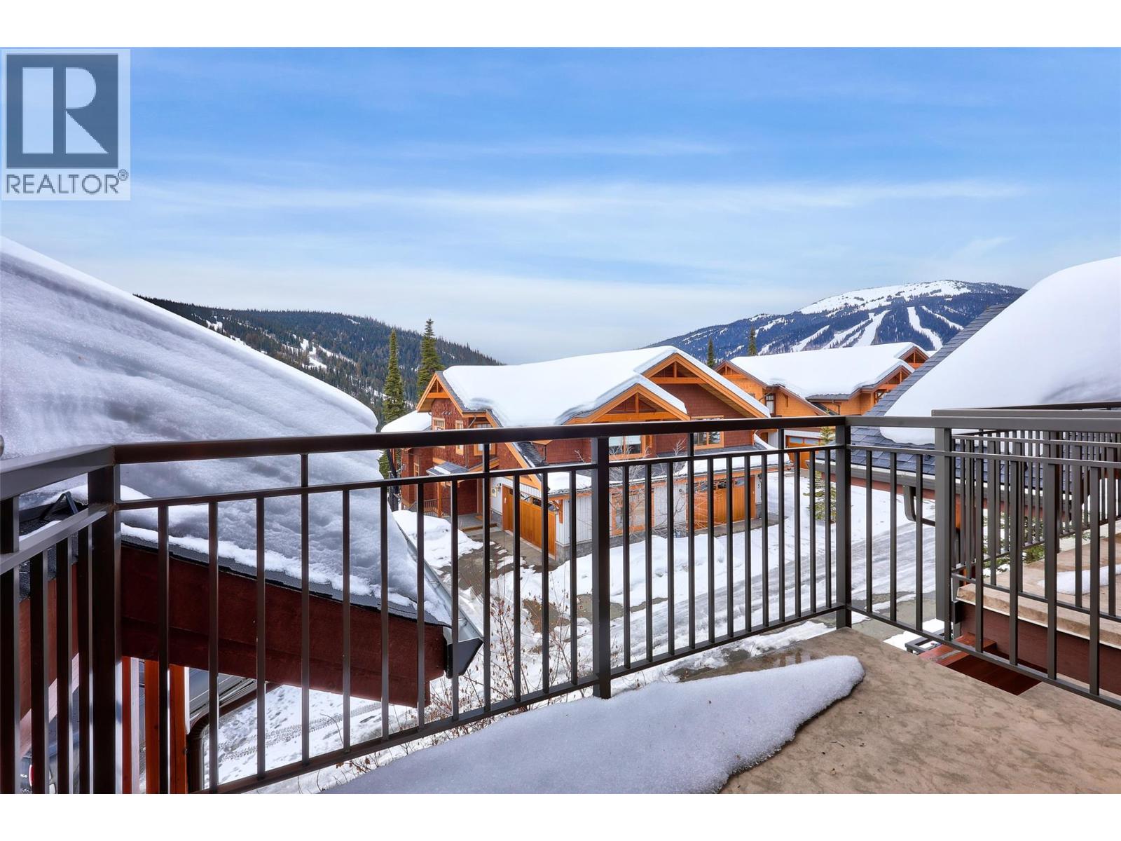 #16 5040 VALLEY Drive - 27