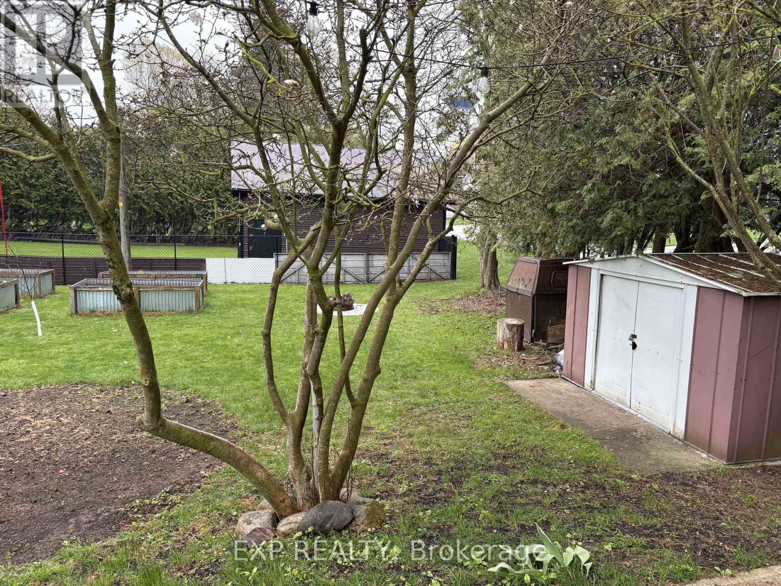 17 ALLAN STREET W - 31