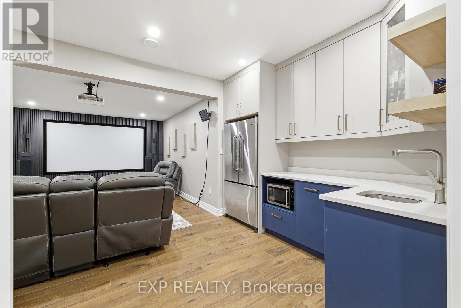 54 PAIGE STREET - 32