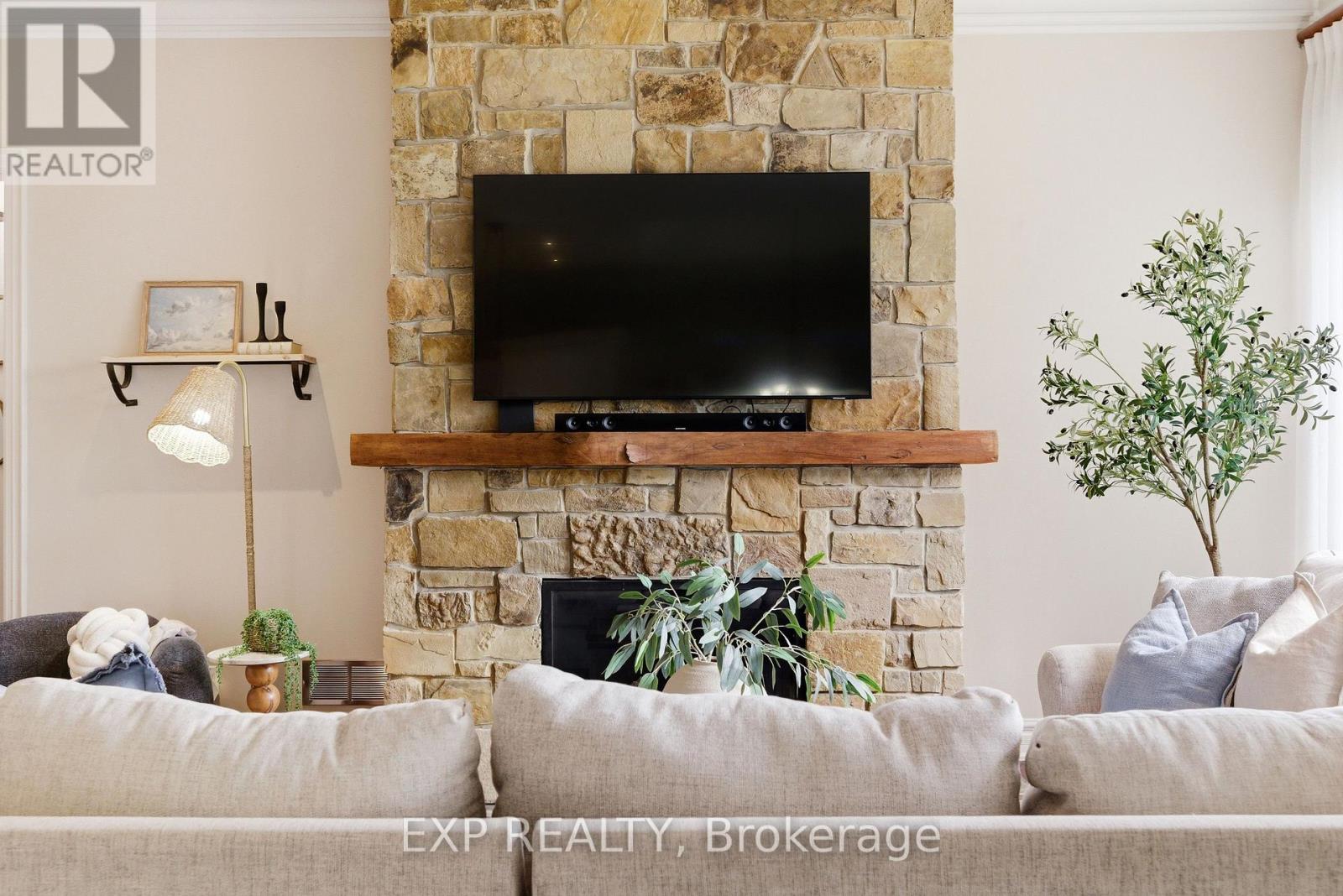 54 PAIGE STREET - 16