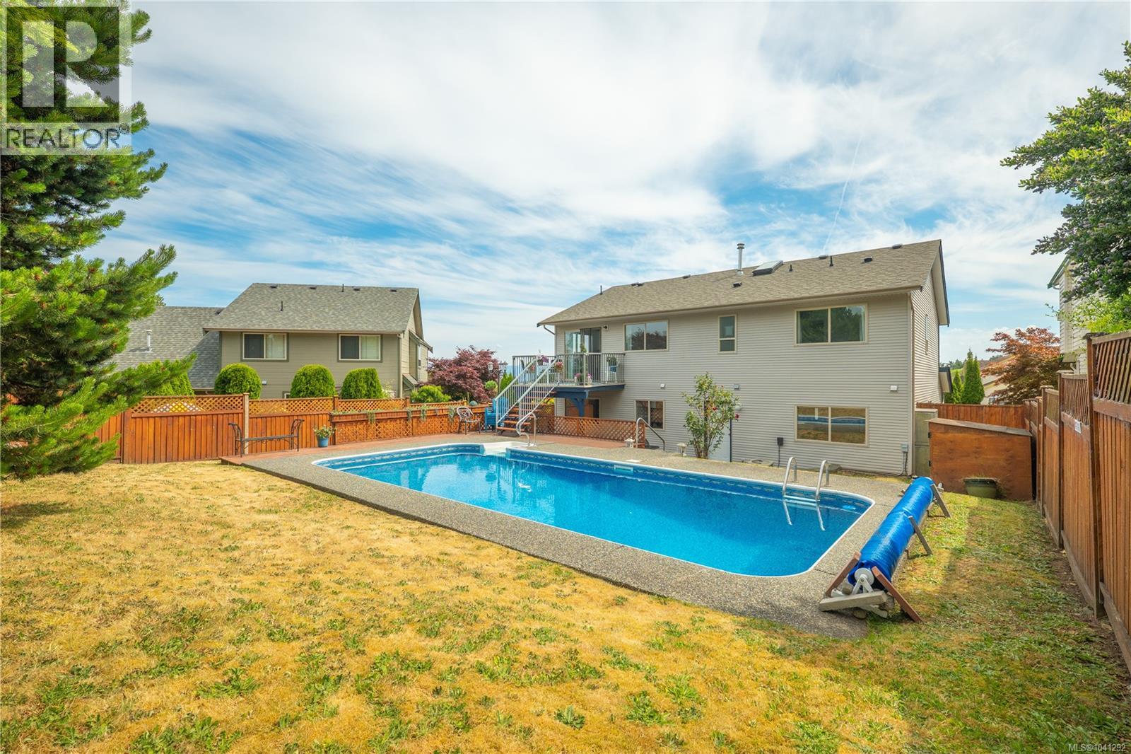 5425 Leslie Cres - Image 47