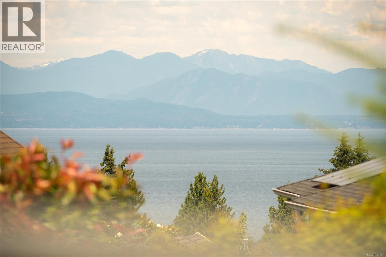 5425 Leslie Cres - 9