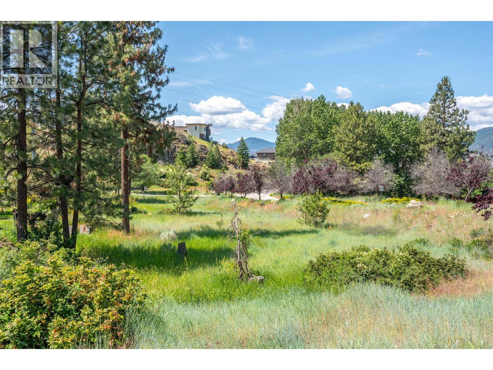 244 Heritage Boulevard, Okanagan Falls