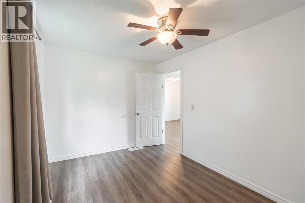 478 Cromwell STREET - 12