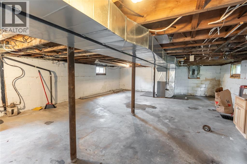 478 Cromwell STREET - 18