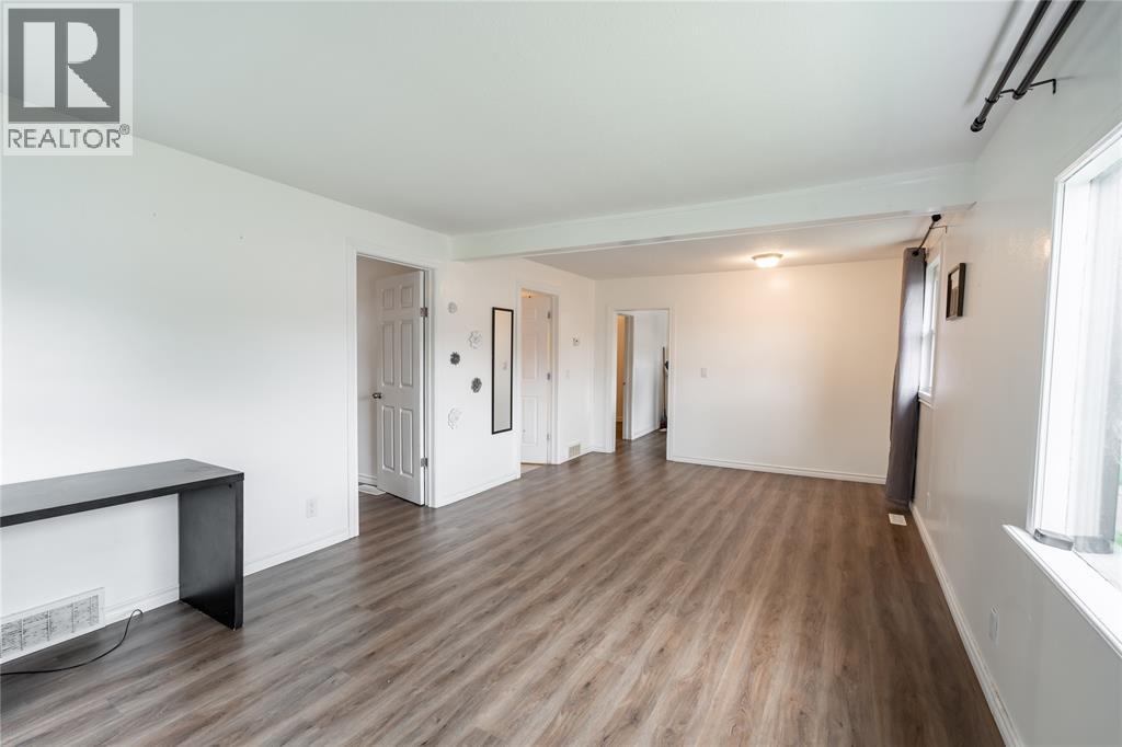 478 Cromwell STREET - 5