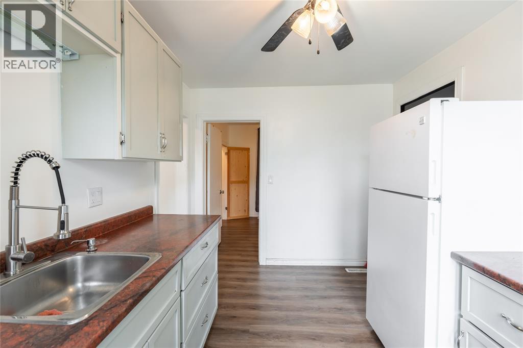 478 Cromwell STREET - 8