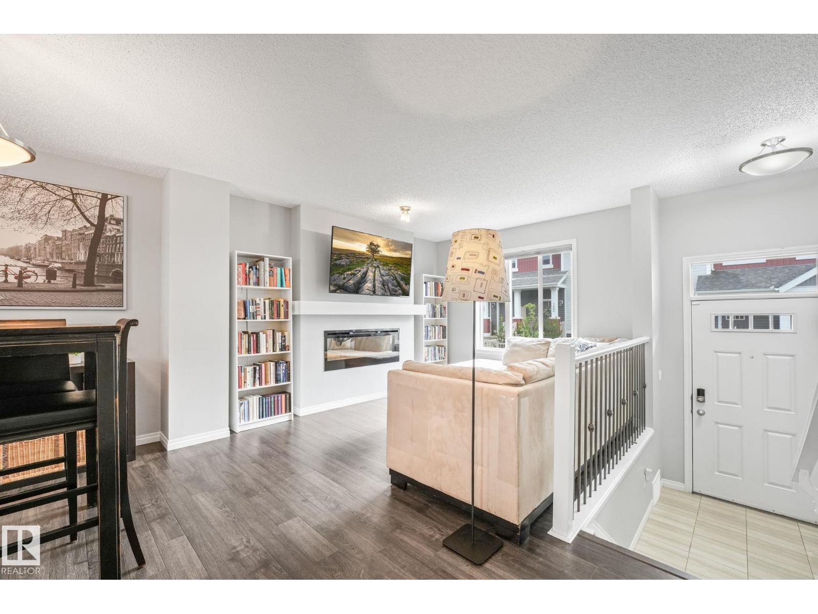 #109 2905 141 ST SW - 4