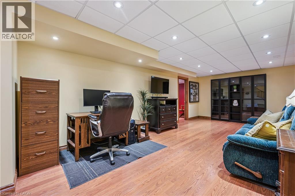 28 EDWARD Street - 30