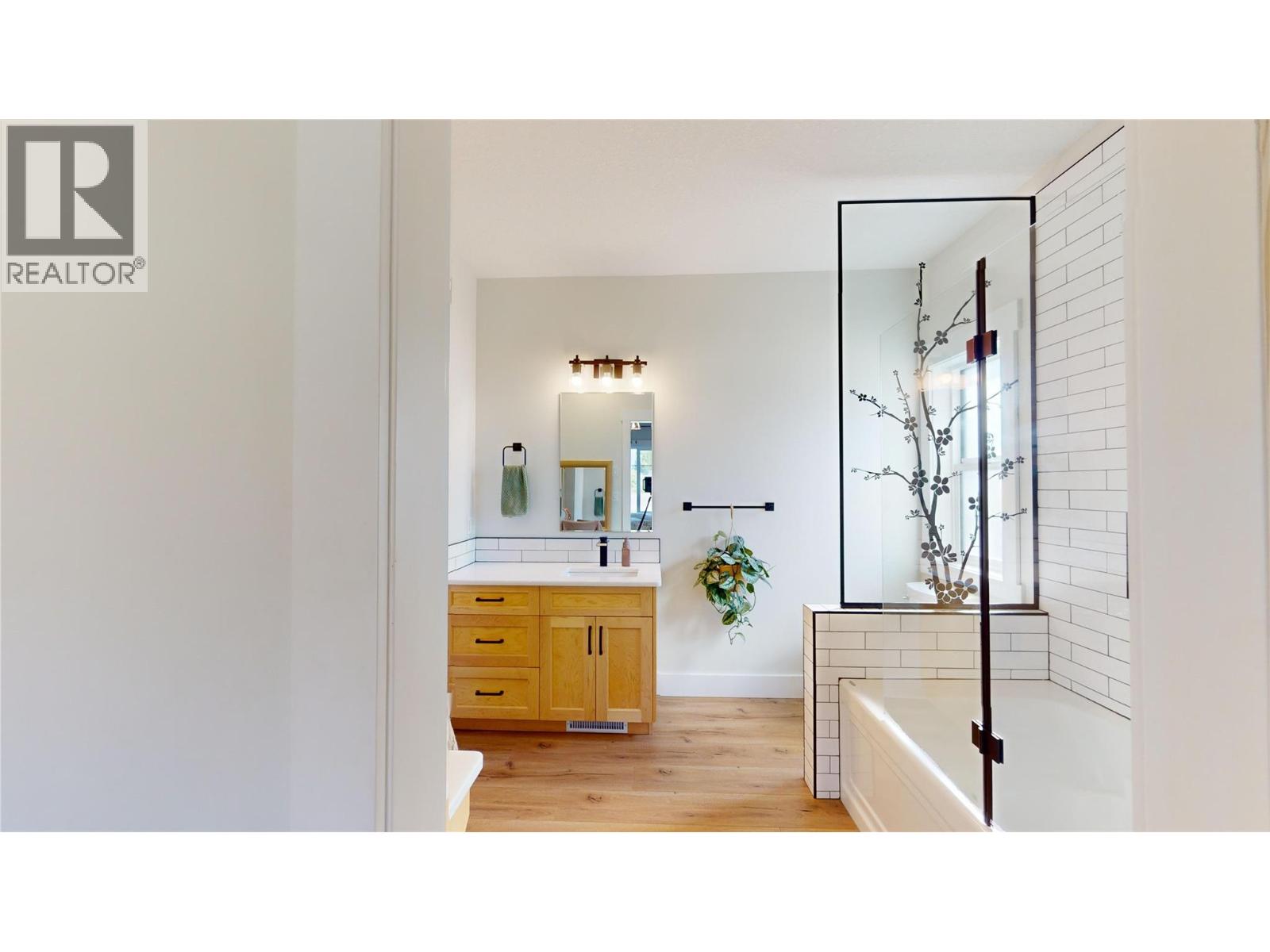 825 Selkirk Drive - 21