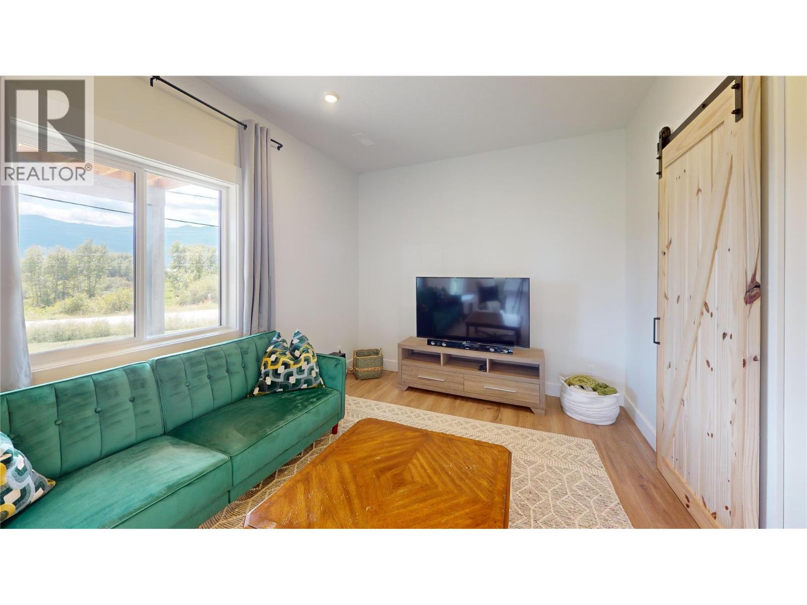 825 Selkirk Drive - 31