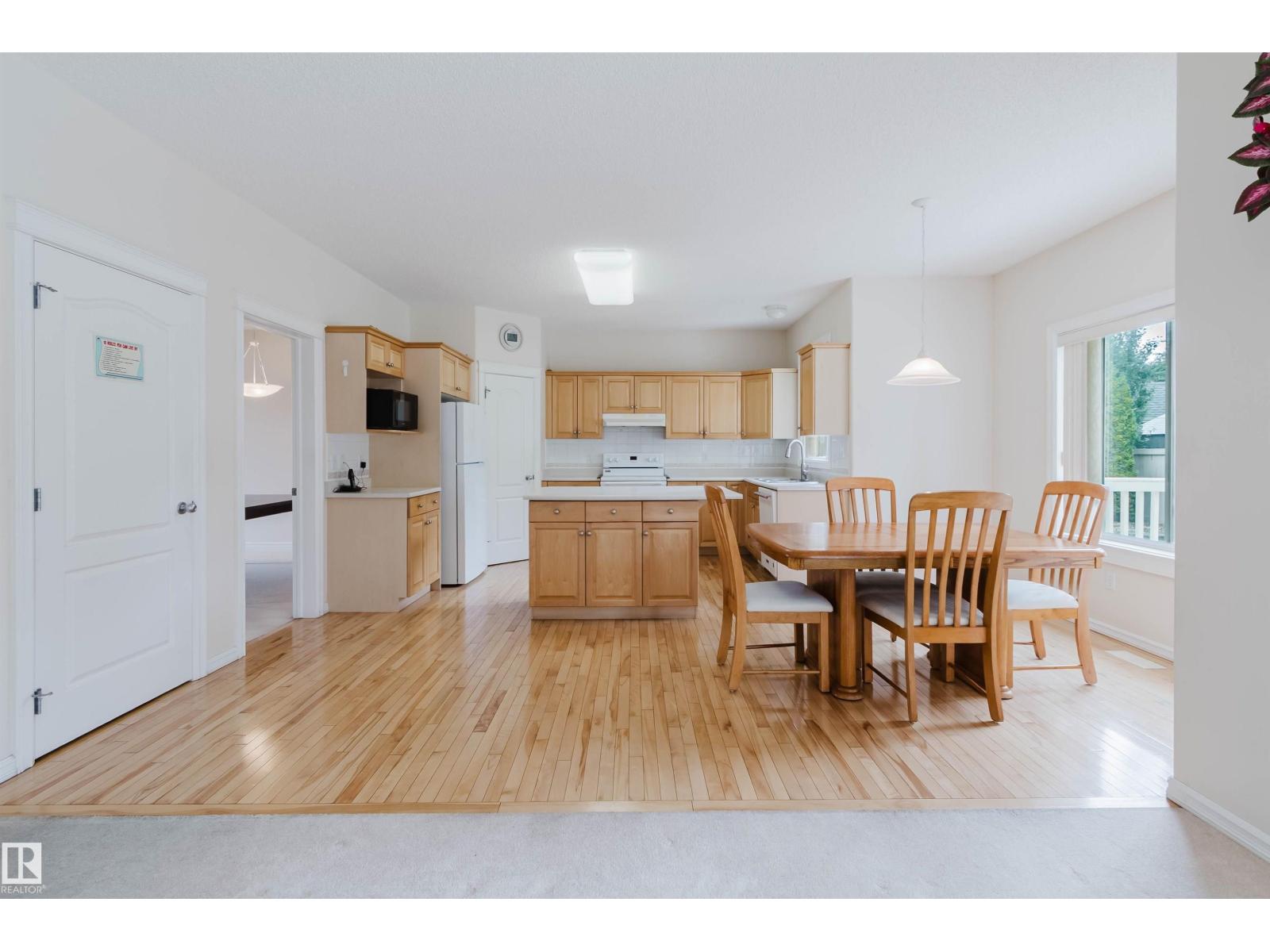 322 LIVINGSTONE CT NW - 19