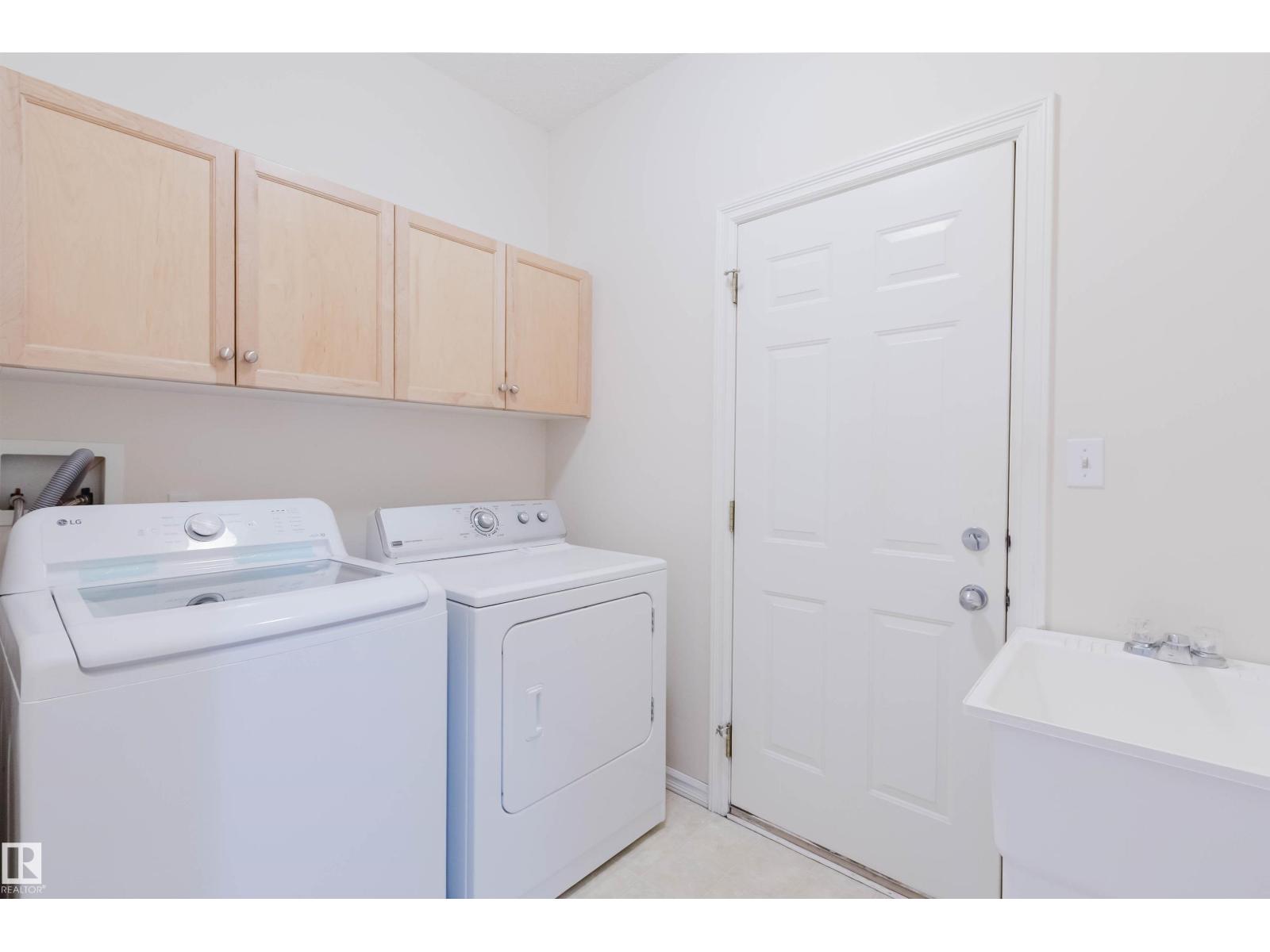322 LIVINGSTONE CT NW - 29