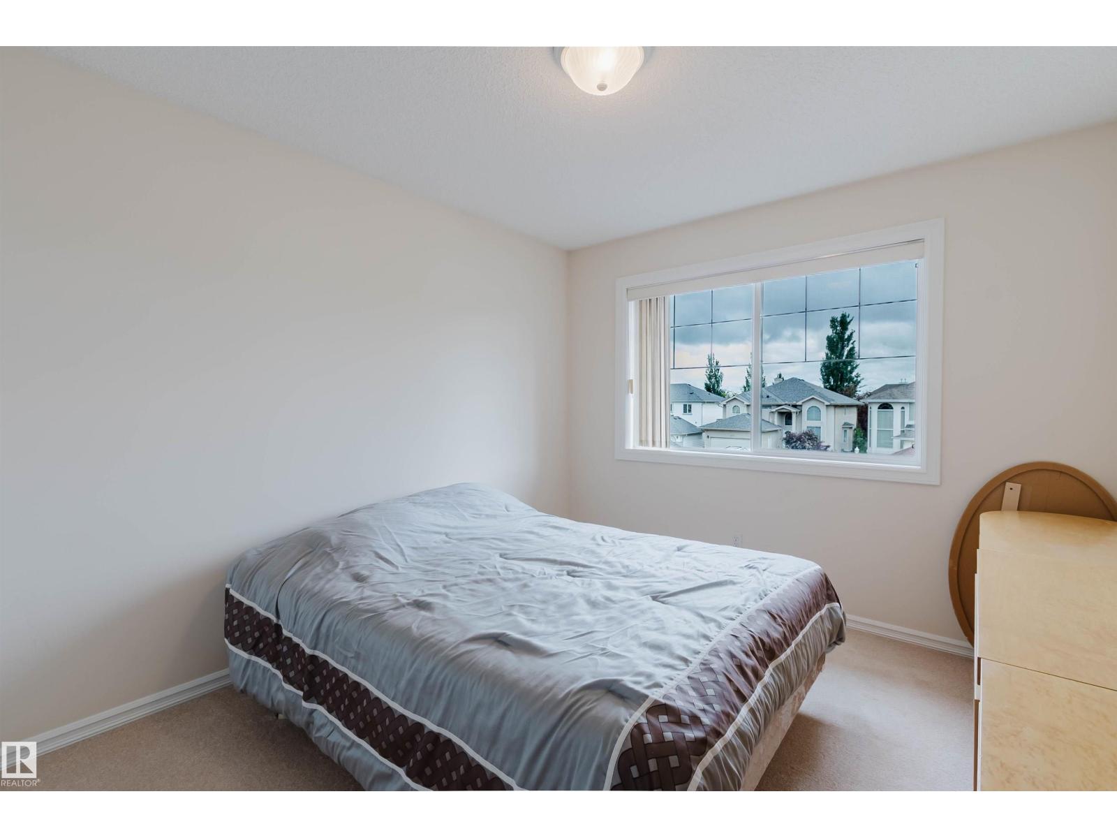 322 LIVINGSTONE CT NW - 38