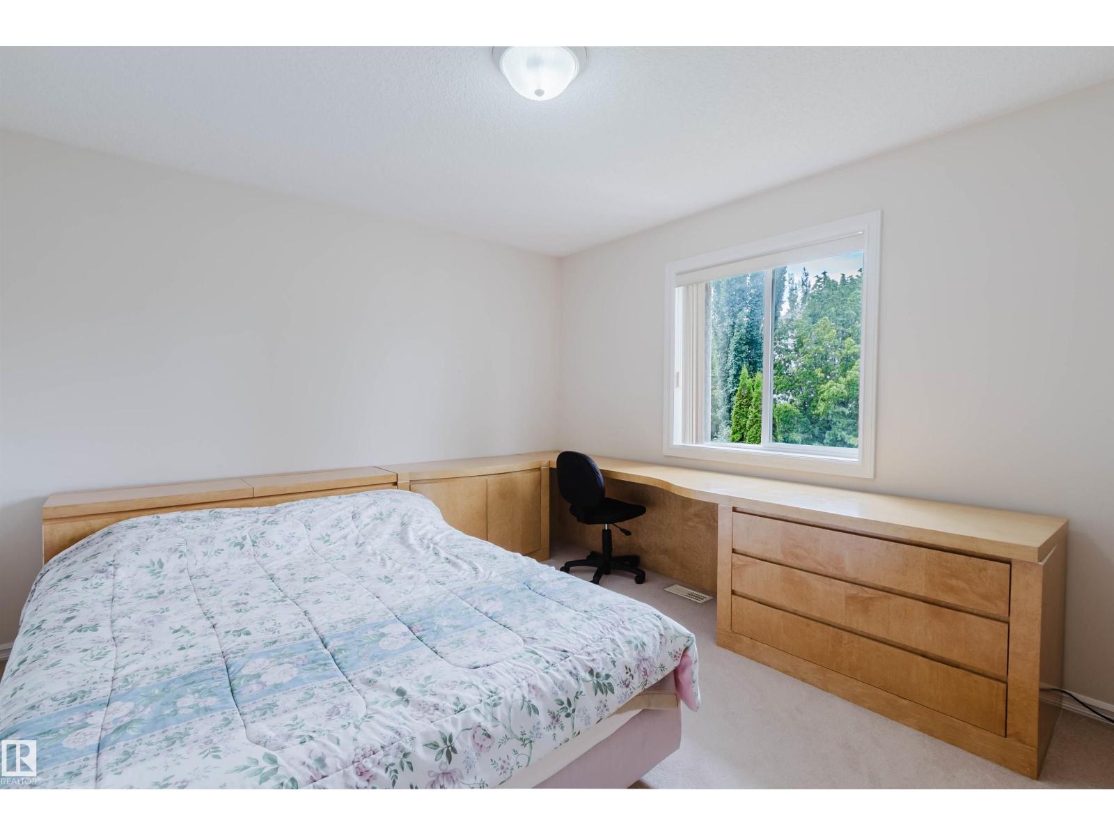 322 LIVINGSTONE CT NW - 42