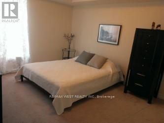 #316 872 SHEPPARD AVENUE W - 6