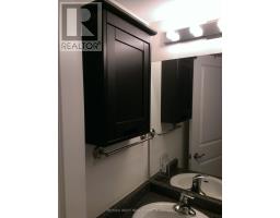 316 - 872 Sheppard Avenue W, Toronto, ON M3H2T5 Photo 10