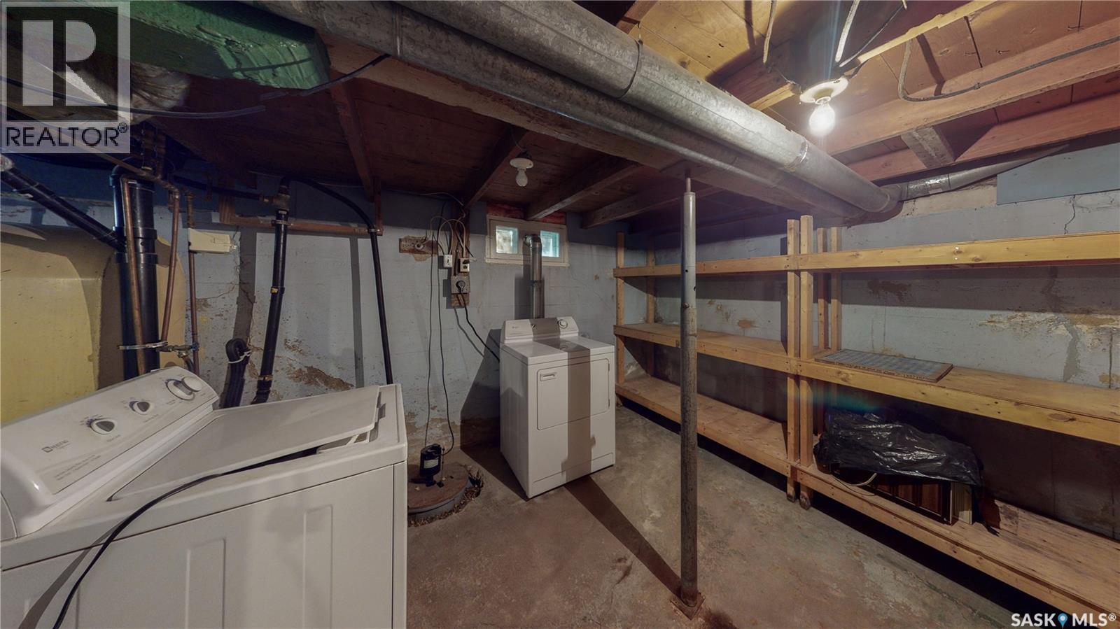 2037 Reynolds STREET - 20