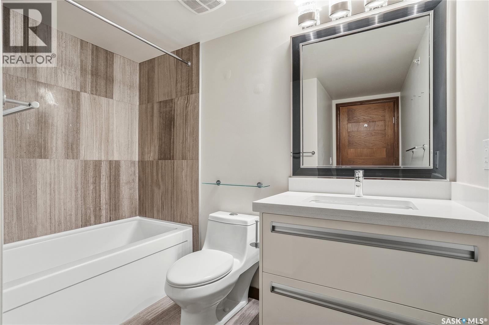 305 130 Phelps WAY — photo 18
