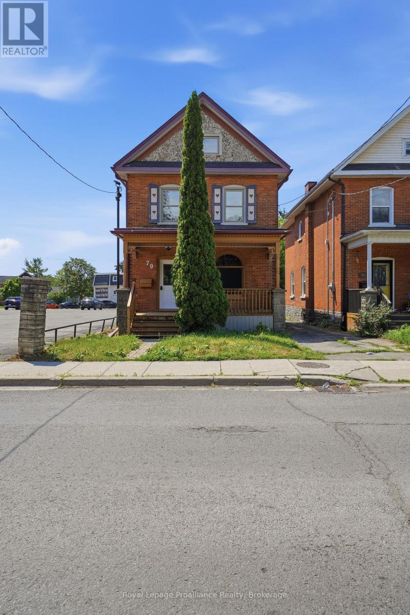 79 BRIDGE STREET W - 3