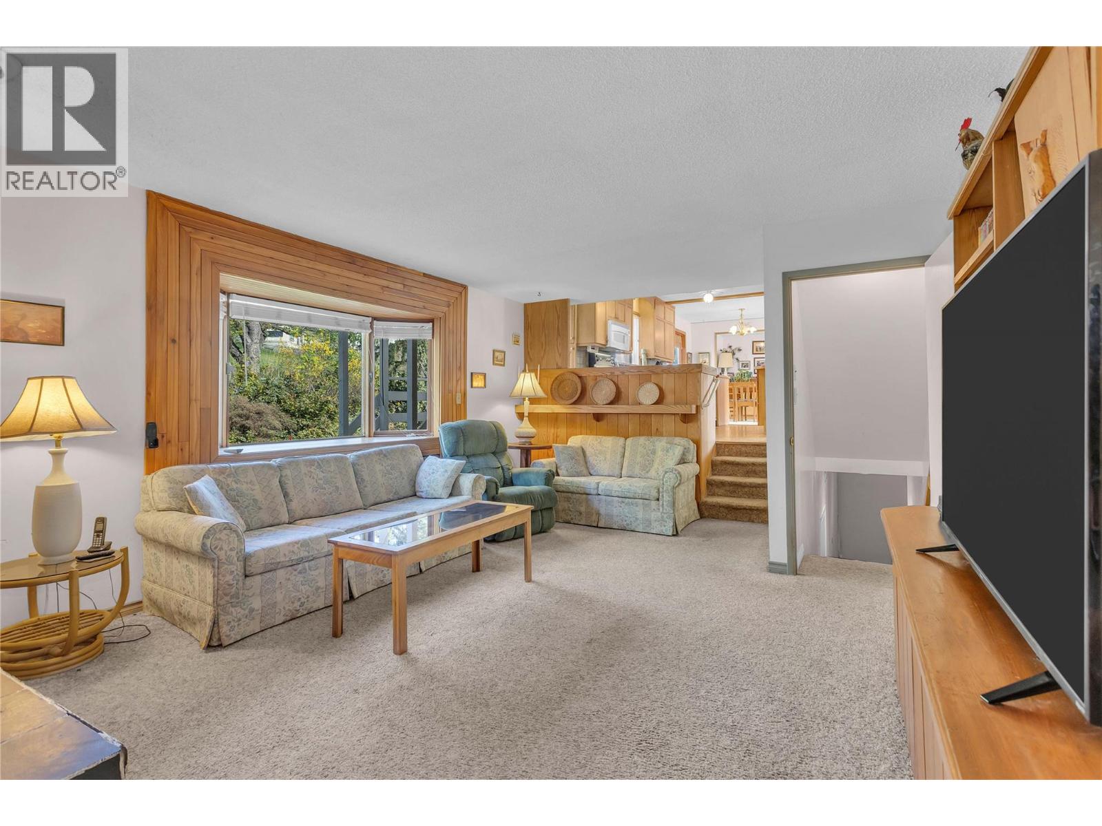 15370 Old Mission Road, Lake Country