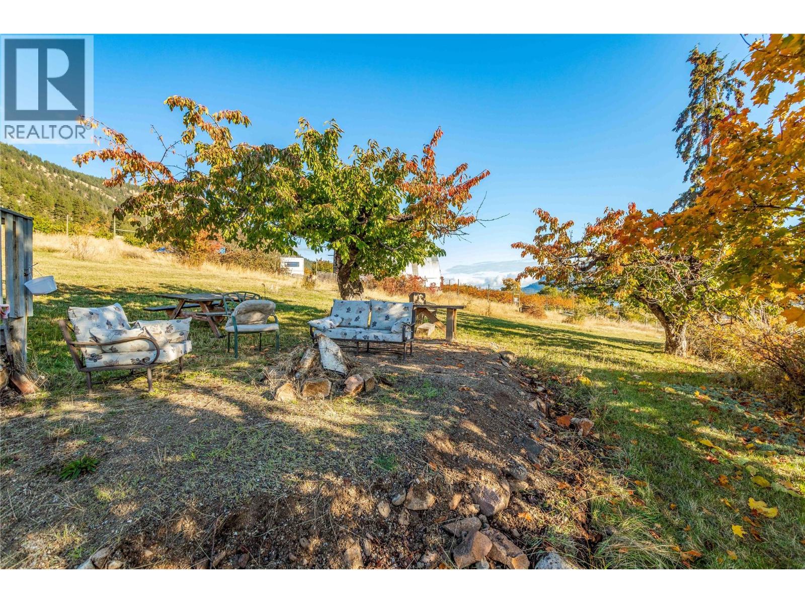 15370 Old Mission Road, Lake Country