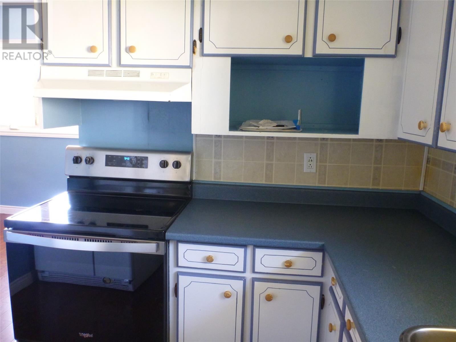 240 Marine Drive - 11